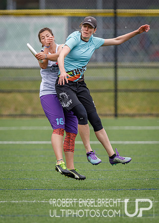 2017 Flower Bowl - womens games © 2017 Robert Engelbrecht.