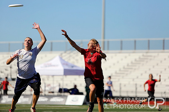 Saturday - Women's Semis - 2013 USAU National Championships