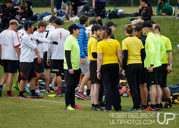 2017 Flower Bowl - mens games © 2017 Robert Engelbrecht.