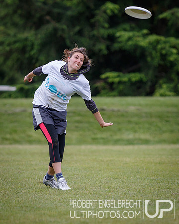 2017 Flower Bowl - womens games © 2017 Robert Engelbrecht.