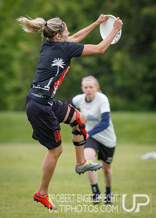 2017 Flower Bowl - womens games © 2017 Robert Engelbrecht.