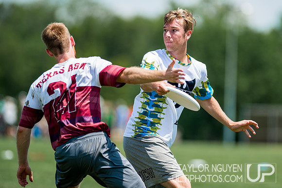USA Ultimate D-I College Championships