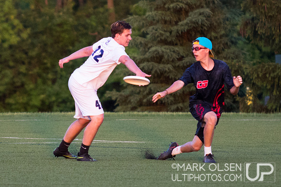 Boys Prequarters - 2017 High School National Invite