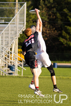 Boys Prequarters - 2017 High School National Invite
