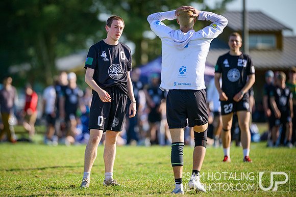 Pre-quarterfinals at USAU D-I College Championships