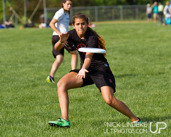 2014 USAU D-I College Champs Saturday Action