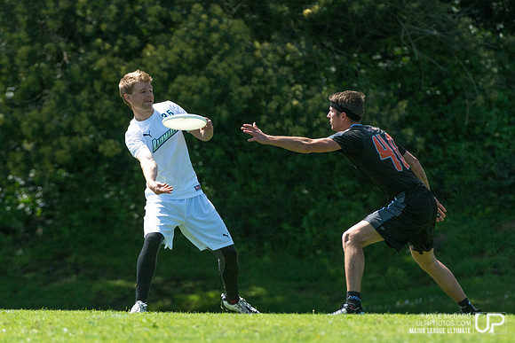 SF Dogfish v. Seattle Rainmakers at Boxer Stadium 4/12/2014