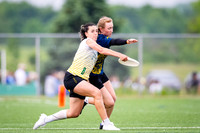 Women’s pool play at USAU DI College Championships