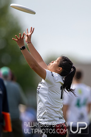 Day 1 of the USA Ultimate D-I College Championships