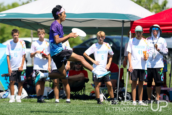 Day 1 of USA Ultimate Youth Club Championships