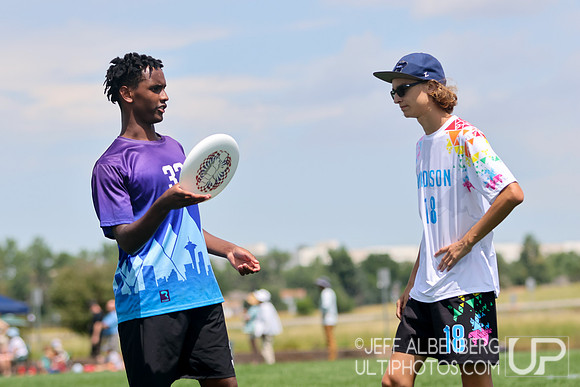 Day 1 of USA Ultimate Youth Club Championships