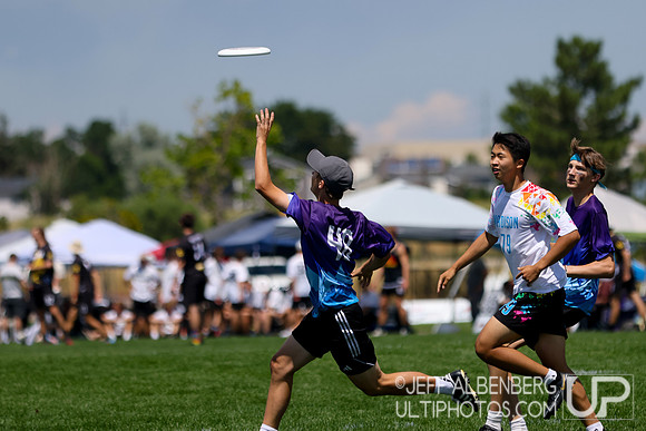 Day 1 of USA Ultimate Youth Club Championships