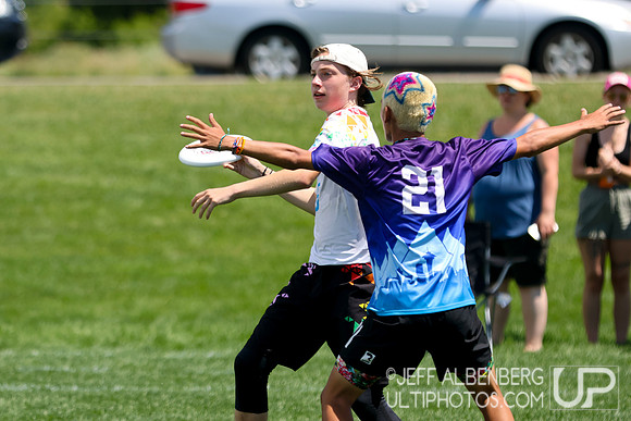 Day 1 of USA Ultimate Youth Club Championships