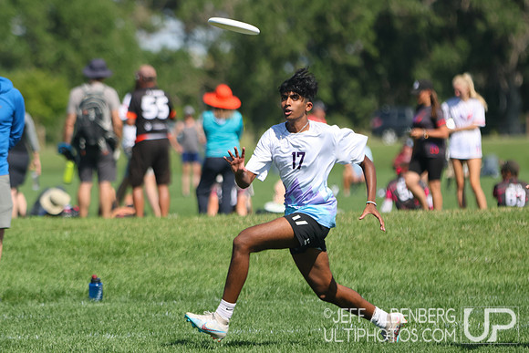 Day 1 of USA Ultimate Youth Club Championships