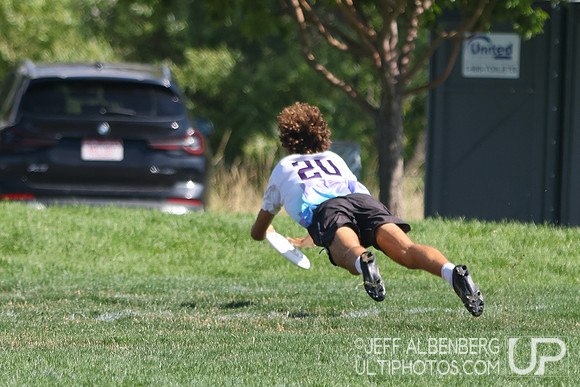 Day 1 of USA Ultimate Youth Club Championships