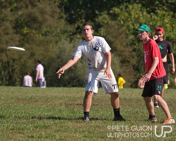 Sunday Final Round Action -- 2011 Hucks off the Hilltop