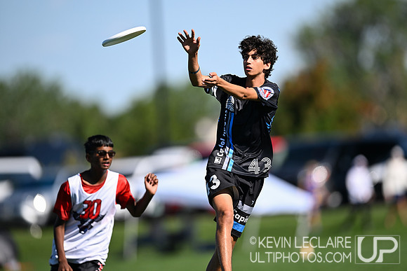 Flying Piglet vs Capitol Heights - 2025 YCC Sunday R1 U17B