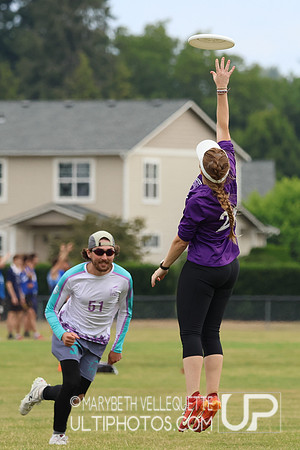 Round 2 at Select Flight West. Donuts v Sego in the Mixed Divisi