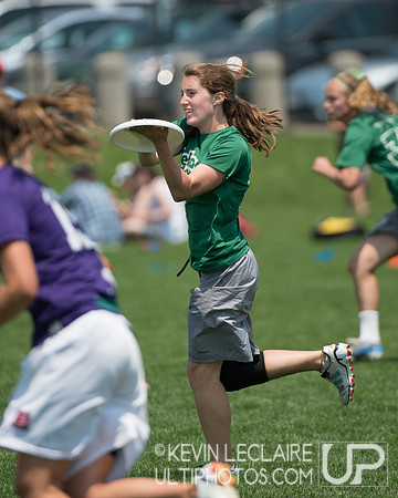 2012 USAU D-I College Championships Saturday Action