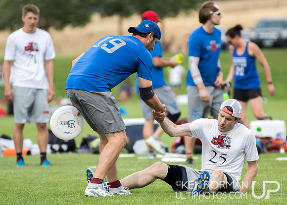 USAU Masters Pool Play: 2017 Master Championships: Aurora Sports