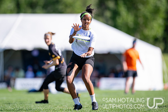Brute Squad vs Fury in semifinals at US International Club Championships