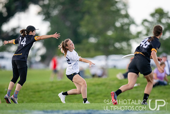 Brute Squad vs Fury in semifinals at US International Club Championships