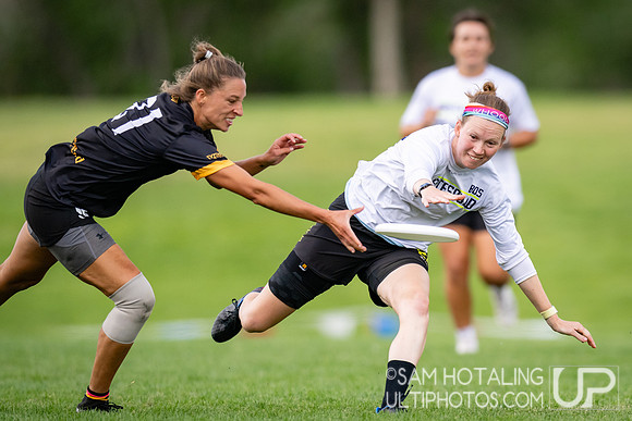 Brute Squad vs Fury in semifinals at US International Club Championships