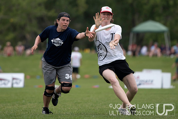 Women's Grand Masters Final - USAU Masters Championships 2017