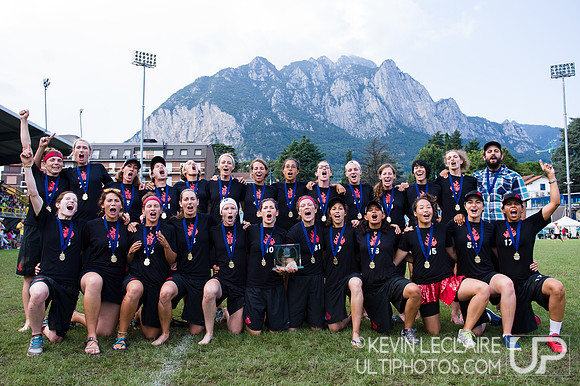 Riot Team Photo (Women's Gold Medalists) - WUCC Saturday Awards