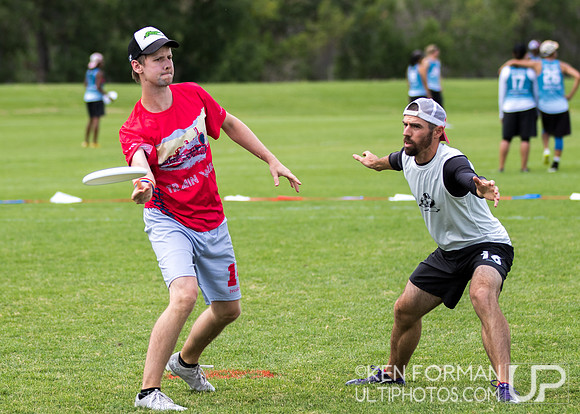 USAU Masters Pool Play: 2017 Master Championships: Aurora Sports