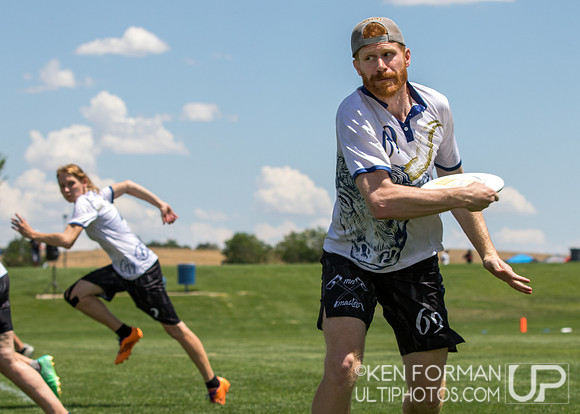 USAU Masters Pool Play: 2017 Master Championships: Aurora Sports