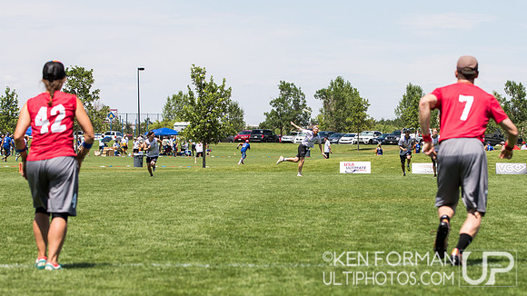 USAU Masters Pool Play: 2017 Master Championships: Aurora Sports