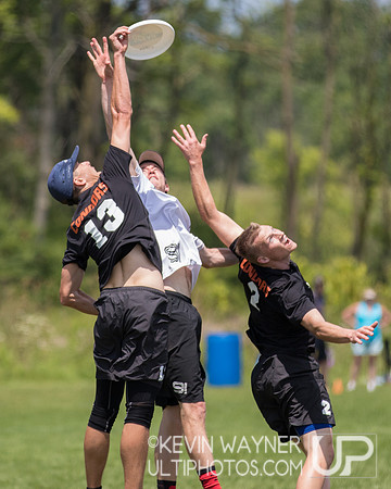 Sunday Play – Select Flight Invite 2017