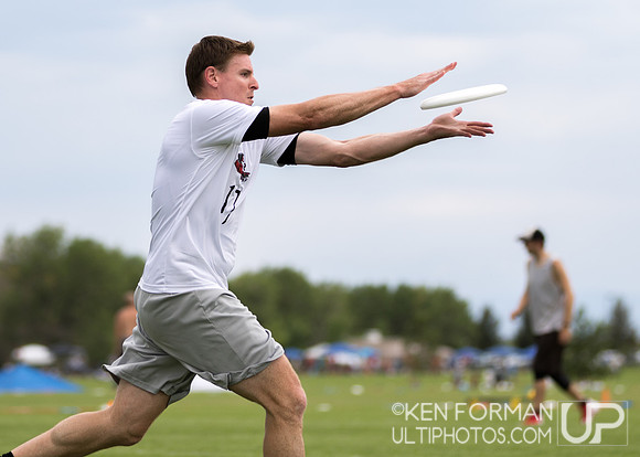 USAU Masters Pool Play: 2017 Master Championships: Aurora Sports