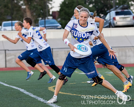 Katey Forth (EuroStars Tour #11) pulls in Eurostars v. Molly Brown