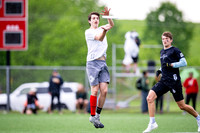 Men’s pool play at USAU DI College Championships