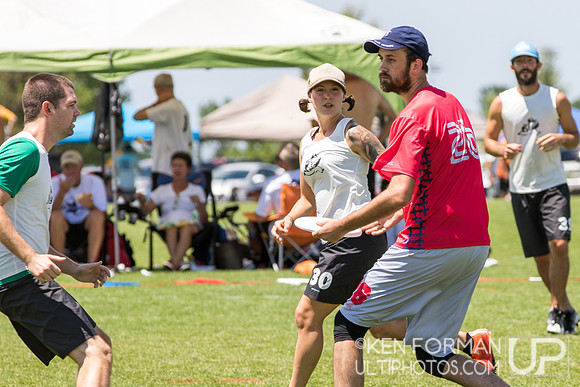 USAU Masters Pool Play: 2017 Master Championships: Aurora Sports