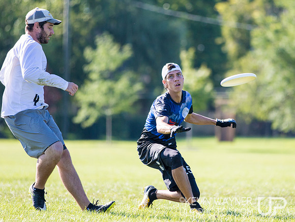 Sunday Play – Select Flight Invite 2017