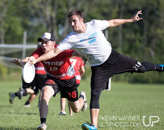Sunday Play – Select Flight Invite 2017