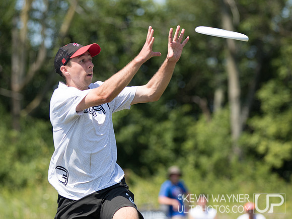 Sunday Play – Select Flight Invite 2017