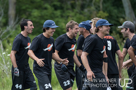 Sunday Play – Select Flight Invite 2017