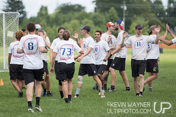 Sunday Play – Select Flight Invite 2017