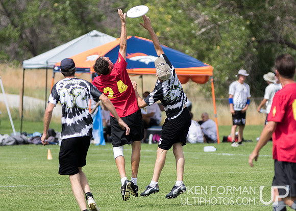 USAU Masters Pool Play: 2017 Master Championships: Aurora Sports