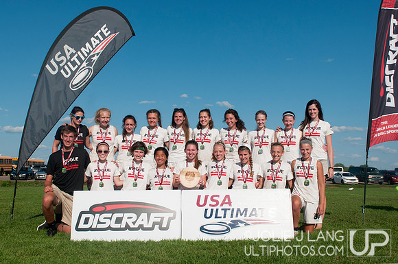 Rogue 1st Place Girls U20 - USAU Youth Club Championships 2017