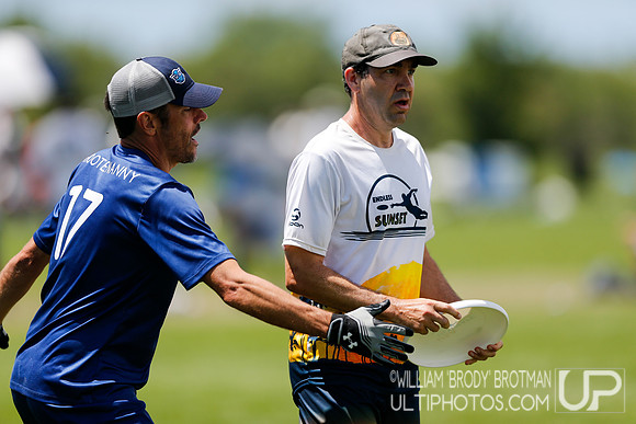 Day 2 of USA Ultimate Masters Championships