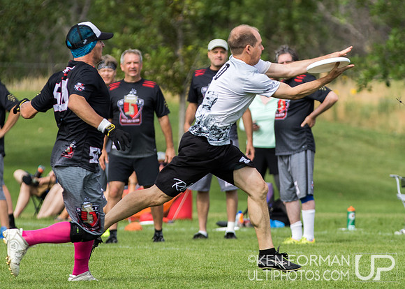 USAU Masters Pool Play: 2017 Master Championships: Aurora Sports