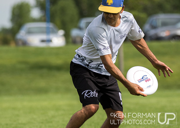 USAU Masters Pool Play: 2017 Master Championships: Aurora Sports
