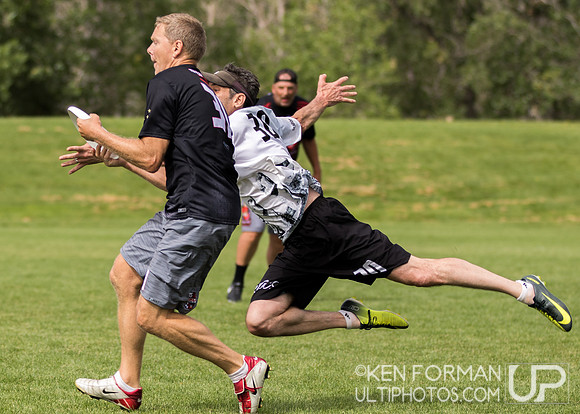 USAU Masters Pool Play: 2017 Master Championships: Aurora Sports