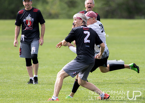 USAU Masters Pool Play: 2017 Master Championships: Aurora Sports