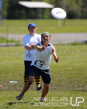 Sunday Quarterfinals - 2010 UPA High School Girls Eastern Championships